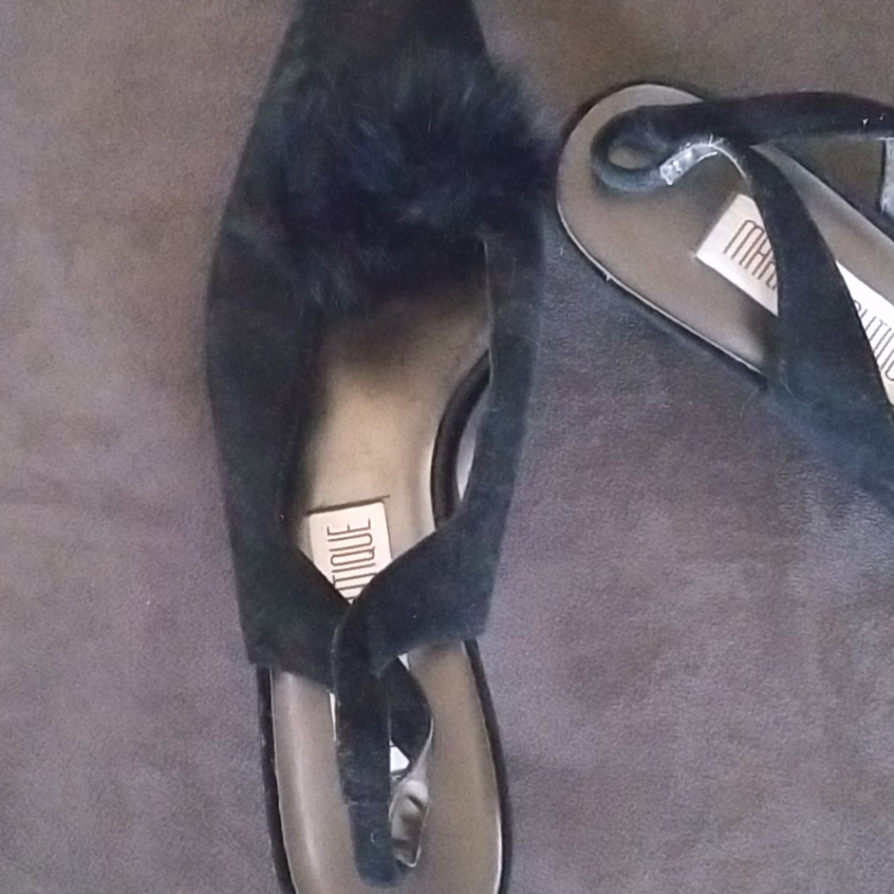 Blk w/real fur fur suede shoes